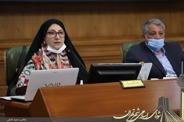  زهرا نژاد بهرام، پس از استماع گزارش رابط شورایاری منطقه ۱۸ شهرداری تهران: بانک شهر، یکی از موانع بازسازی بافت فرسوده منطقه ۱۸ است